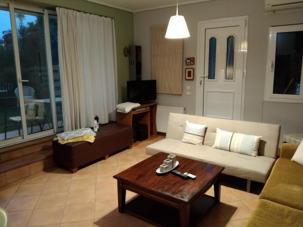 Ησυχες Διακοπες Villa Kalamata Esterno foto